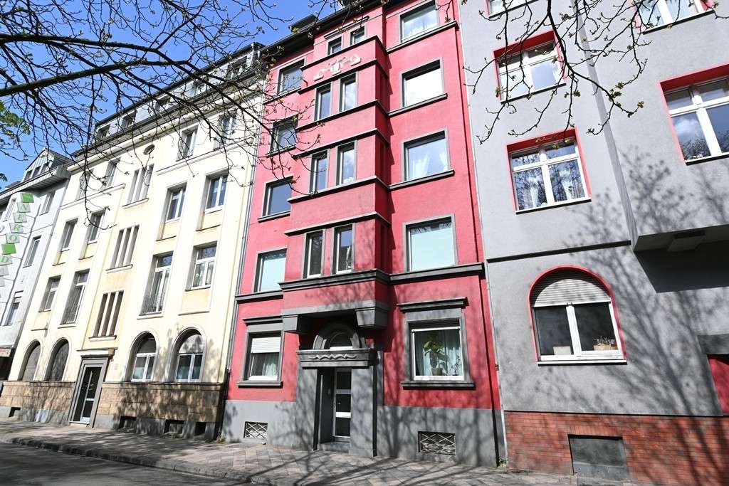 Thumbnail-Wohnung zum Kaufen in Düsseldorf 350.000,00 € 70.41 m²