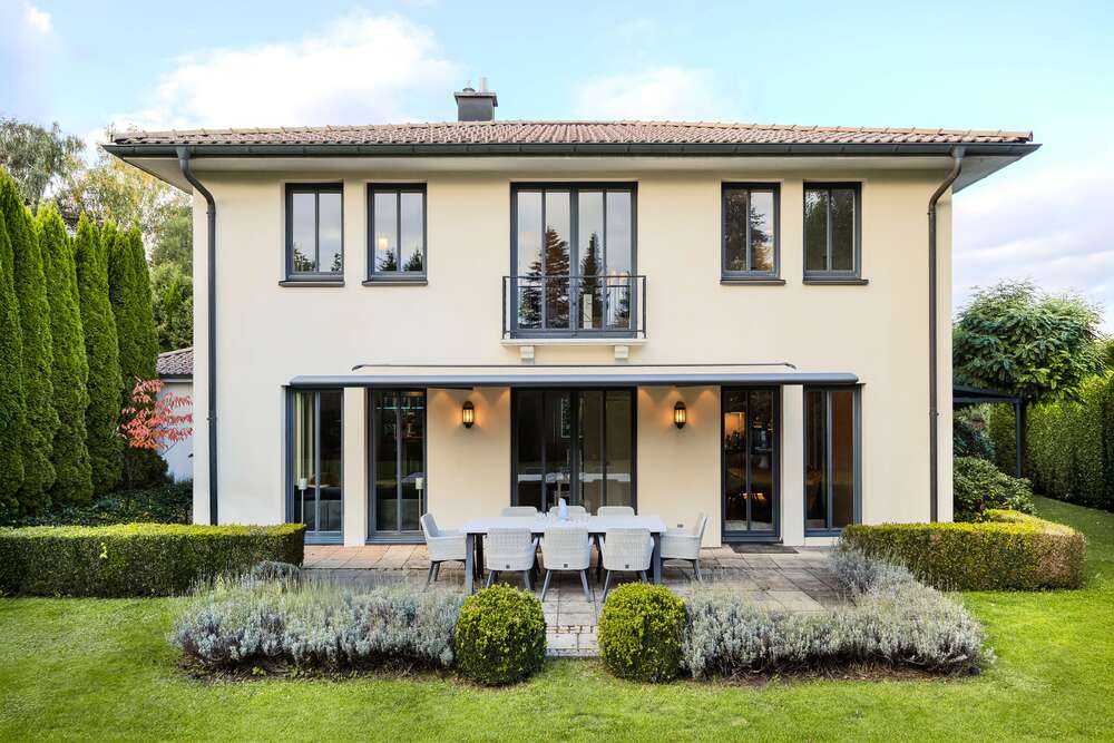 Thumbnail-Haus zum Kaufen in Straßlach-Dingharting 2.850.000,00 € 246 m²