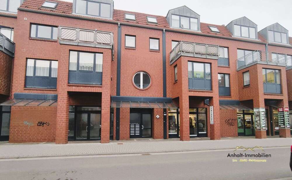 Thumbnail-Wohnung zum Mieten in Bitterfeld 405,00 € 62.06 m²