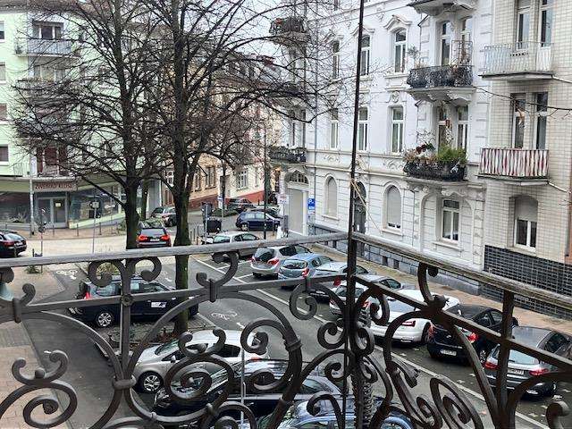 Thumbnail-Wohnung zum Mieten in Wiesbaden 1.900,00 € 124.08 m²