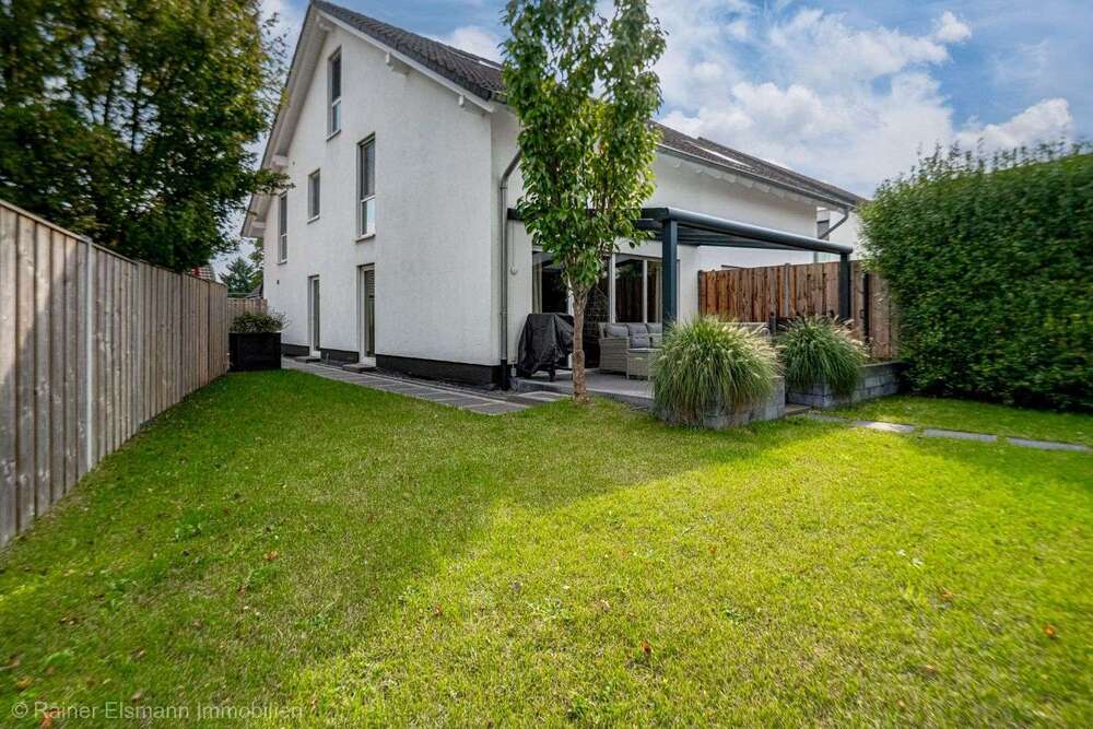 Thumbnail-Haus zum Kaufen in Emmerich am Rhein (Hüthum) 359.900,00 € 123 m²