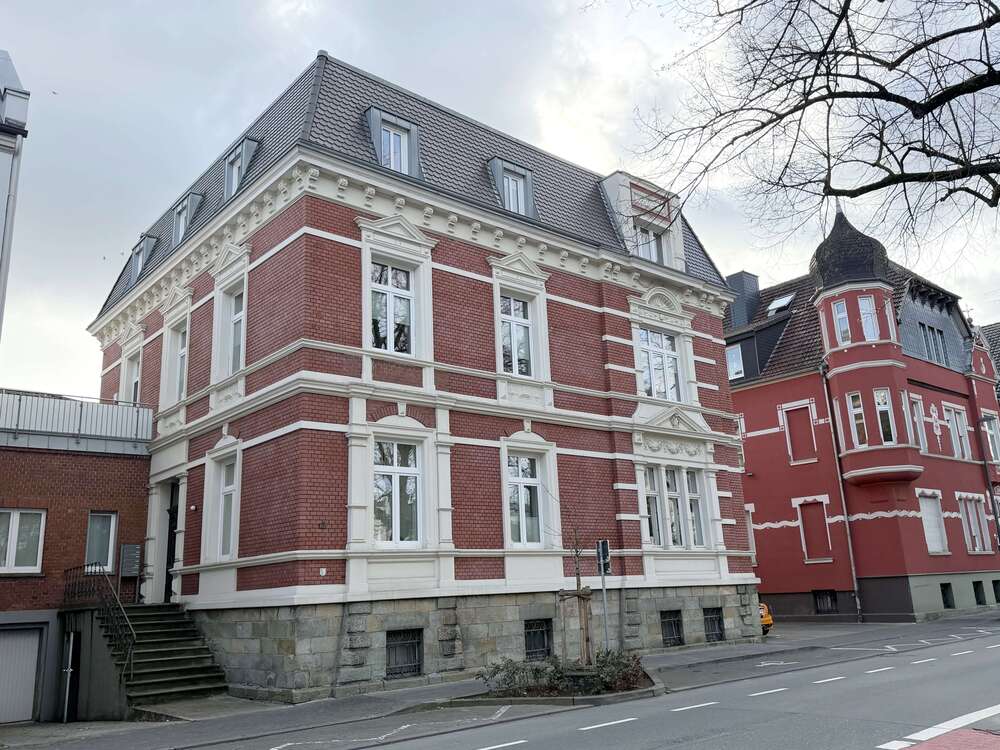 Thumbnail-Wohnung zum Mieten in Lippstadt 1.200,00 € 123 m²