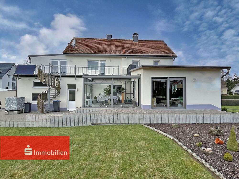Thumbnail-Haus zum Kaufen in Hosenfeld 340.000,00 € 235 m²