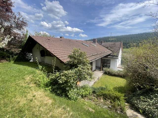 Thumbnail-Haus zum Kaufen in Regen 290.000,00 € 240 m²