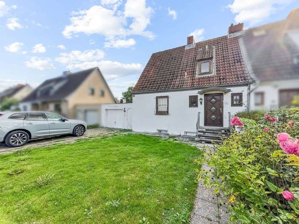 Thumbnail-Haus zum Kaufen in Lübeck 199.000,00 € 91 m²