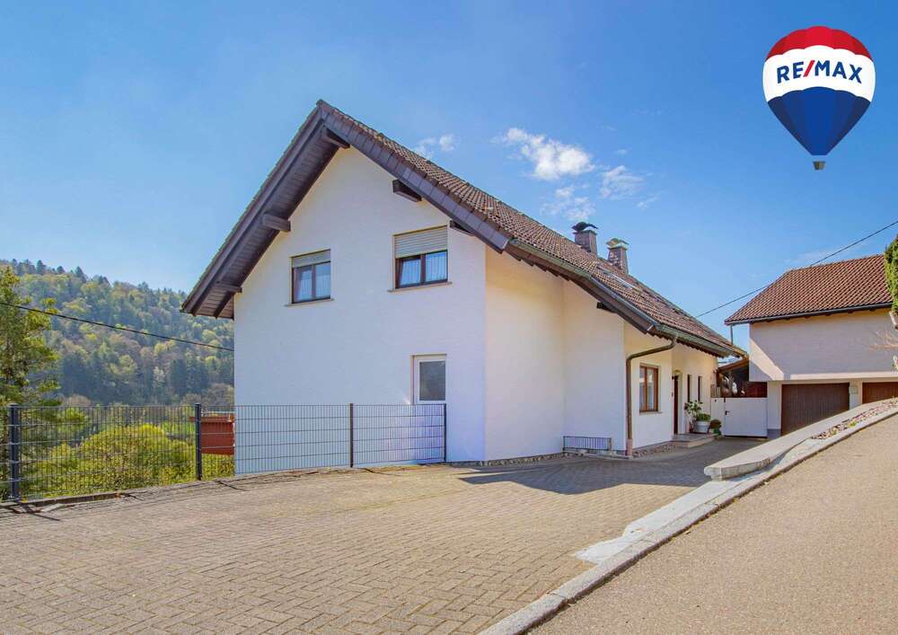 Thumbnail-Haus zum Kaufen in Stühlingen 465.000,00 € 325 m²