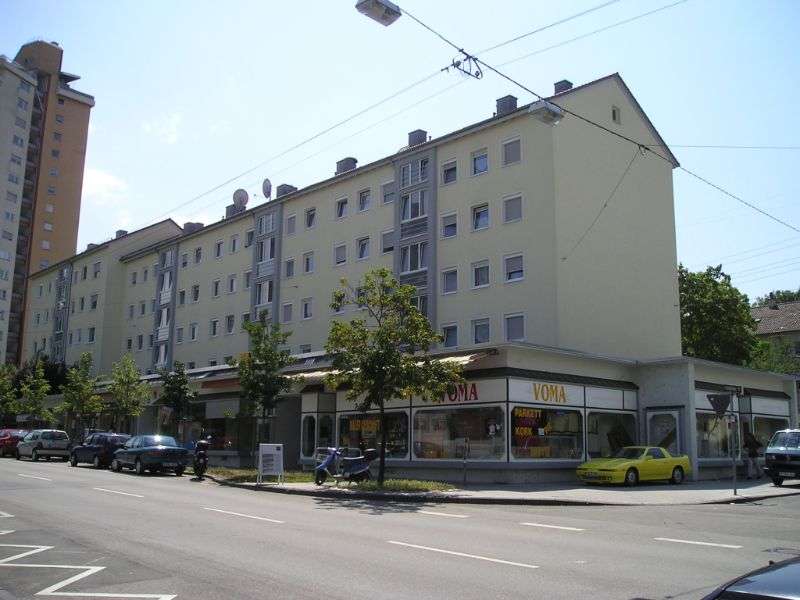 Thumbnail-Einzelhandel in Stuttgart 934,20 € 59.2 m²