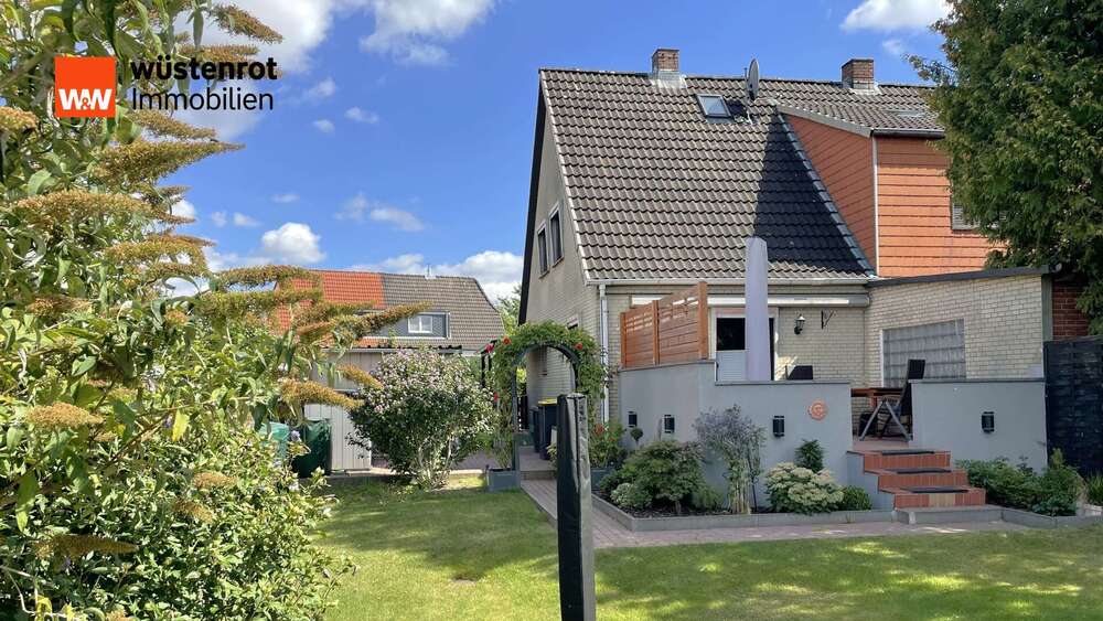 Thumbnail-Haus zum Kaufen in Reinfeld (Holstein) 219.000,00 € 52.34 m²
