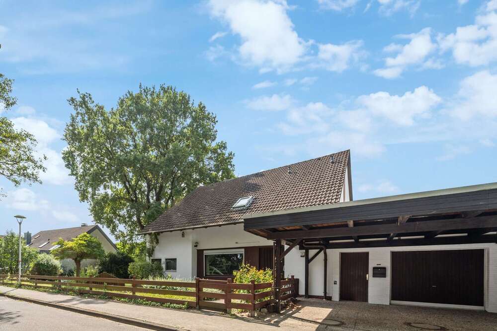 Thumbnail-Haus zum Kaufen in Großburgwedel 495.000,00 € 172 m²