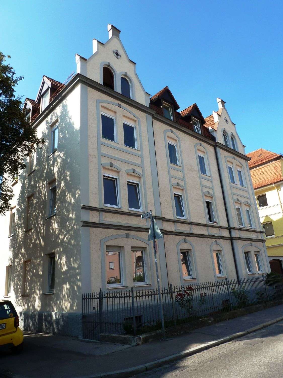 Thumbnail-Wohnung zum Kaufen in Augsburg 220.000,00 € 55 m²