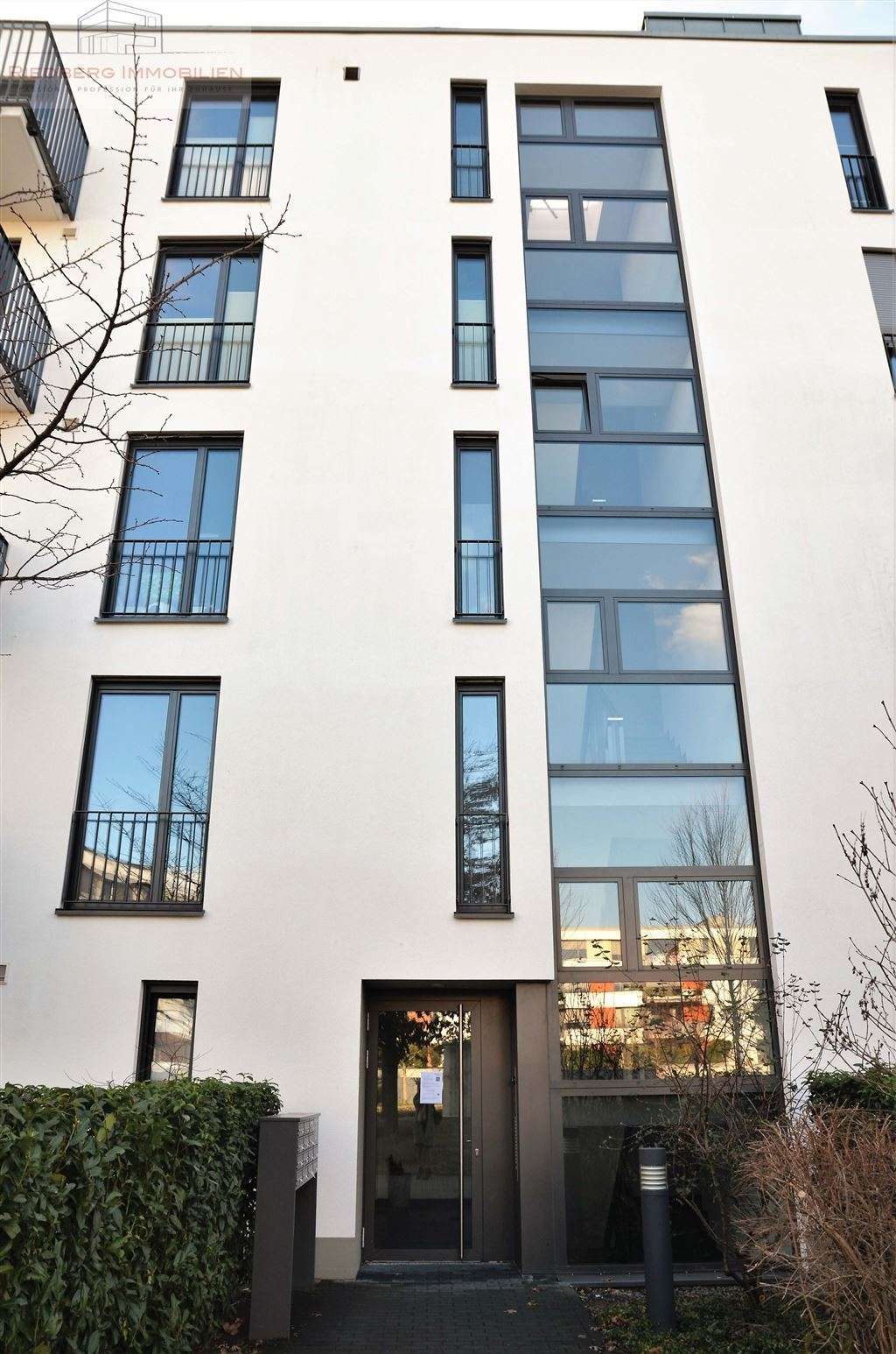 Thumbnail-Wohnung zum Mieten in Frankfurt am Main 1.915,00 € 115 m²