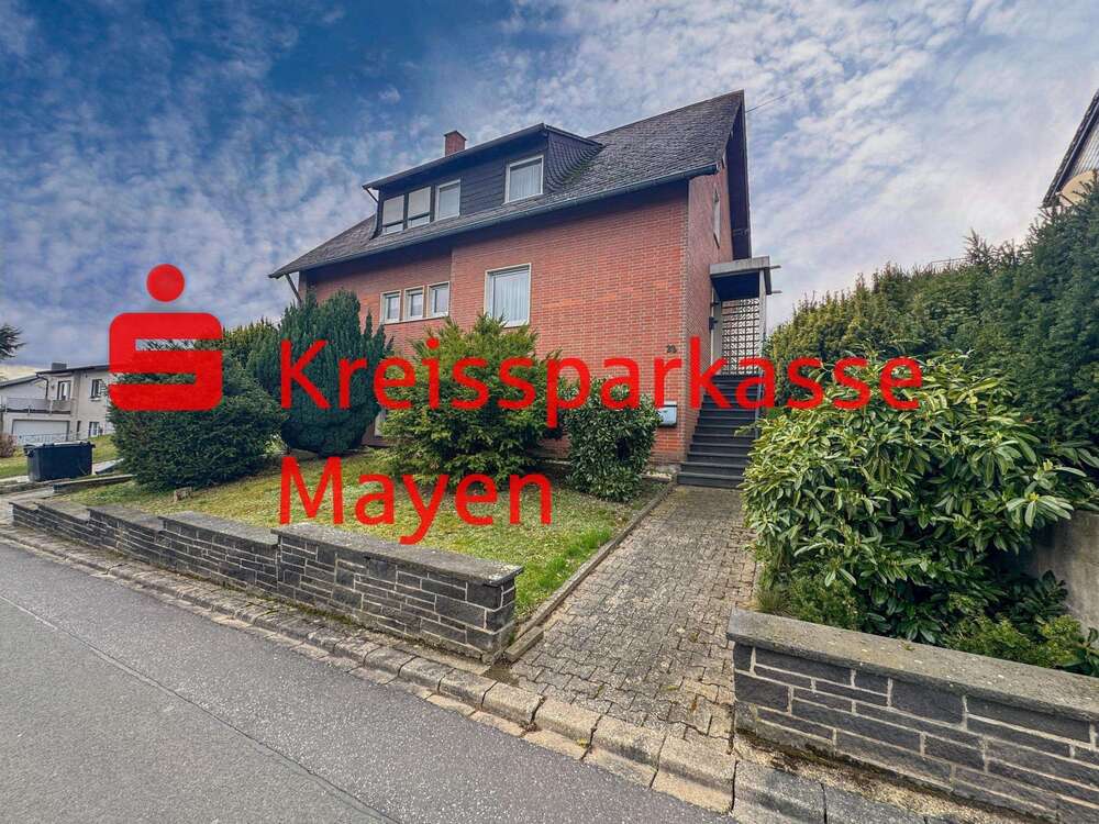 Thumbnail-Haus zum Kaufen in Ettringen 350.000,00 € 160 m²