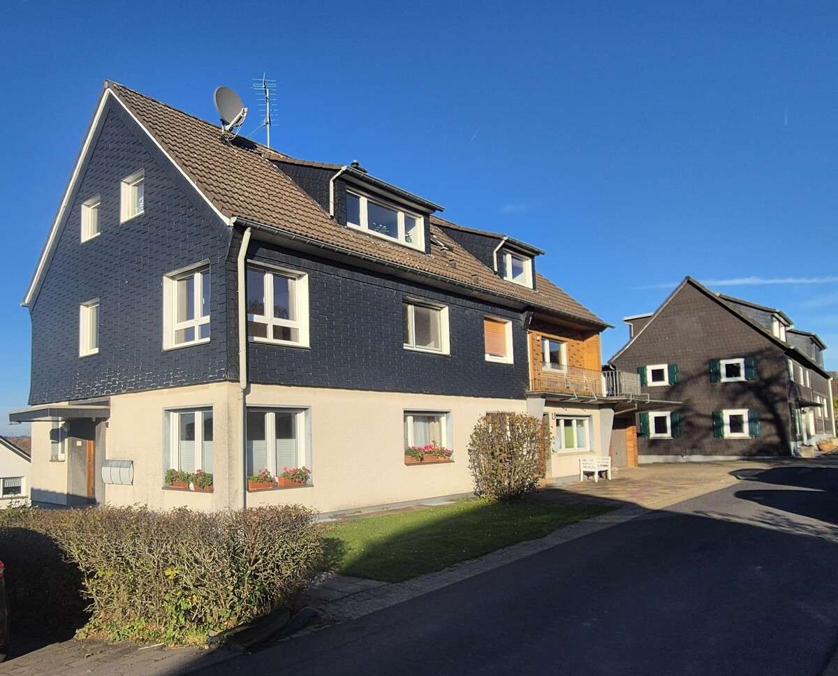Thumbnail-Haus zum Kaufen in Kürten 440.000,00 € 312.65 m²