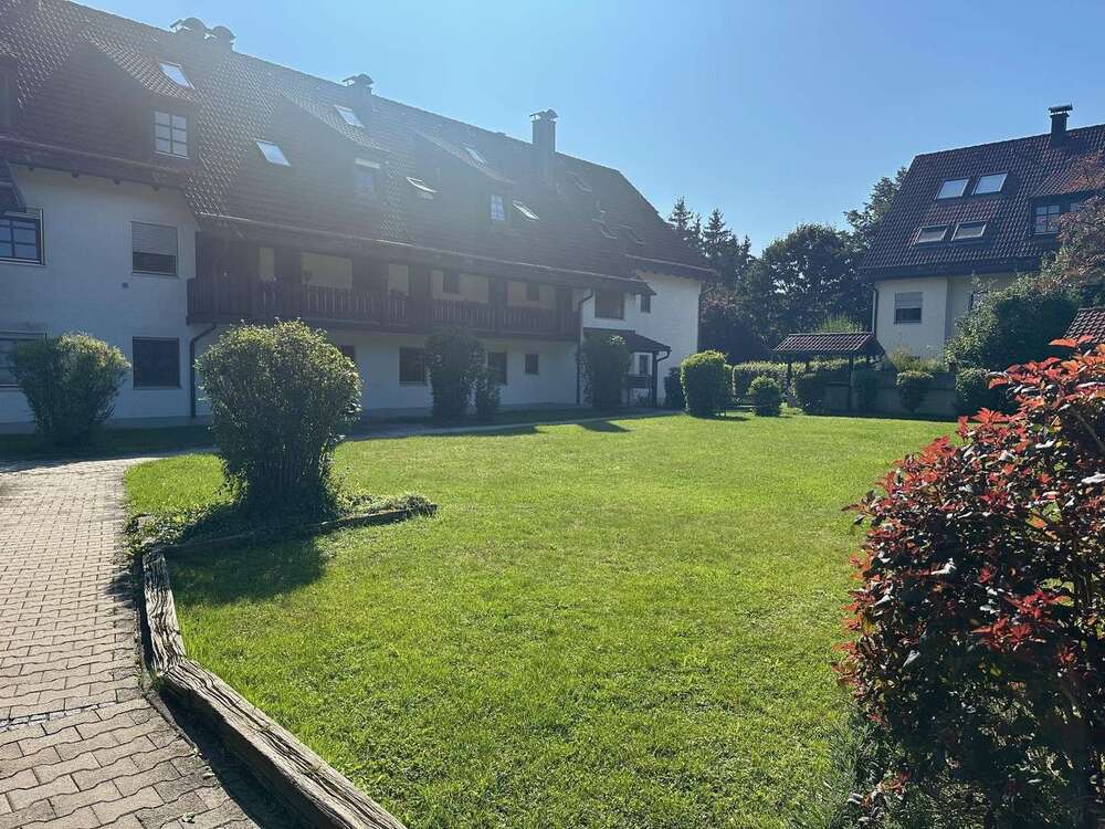 Thumbnail-Wohnung zum Kaufen in Hallbergmoos 480.000,00 € 89.55 m²