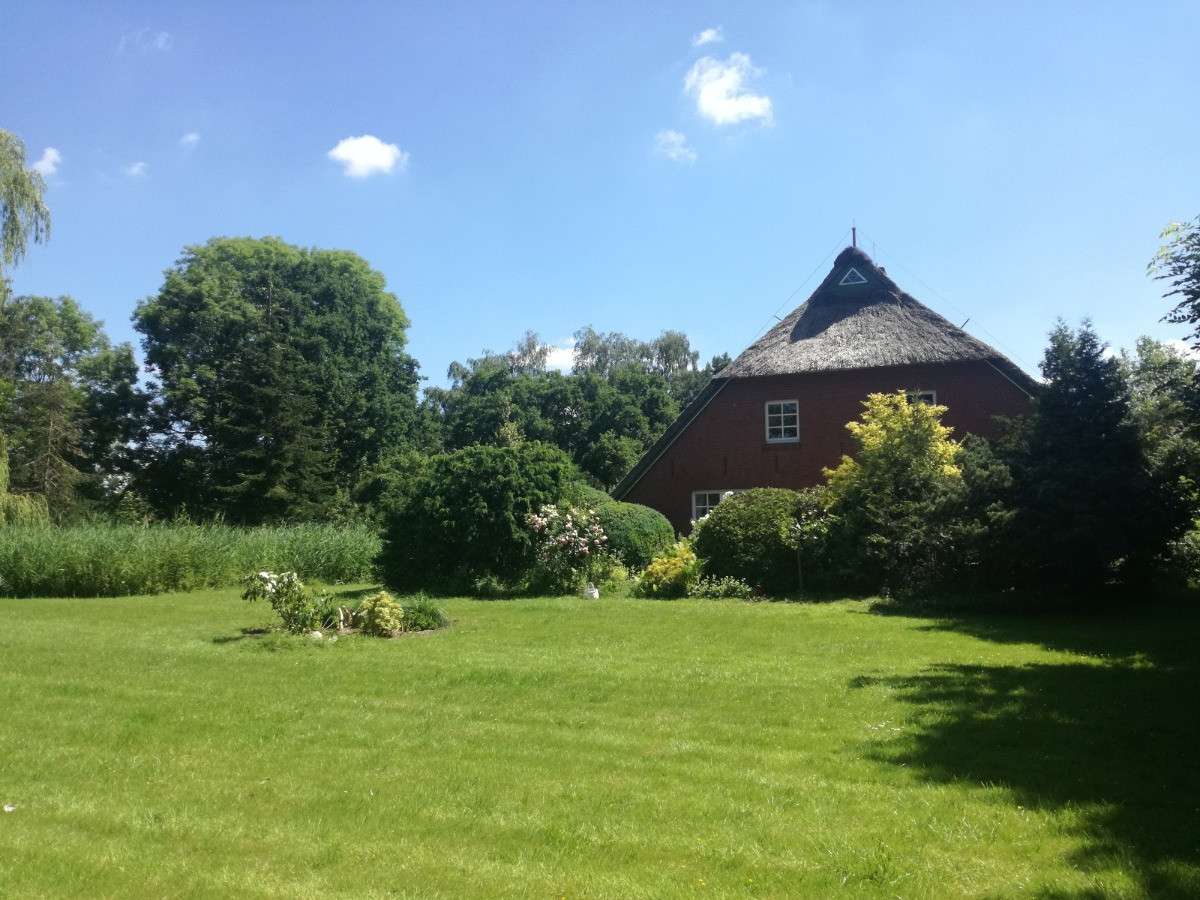 Thumbnail-Haus zum Kaufen in Stadland 849.000,00 € 245 m²