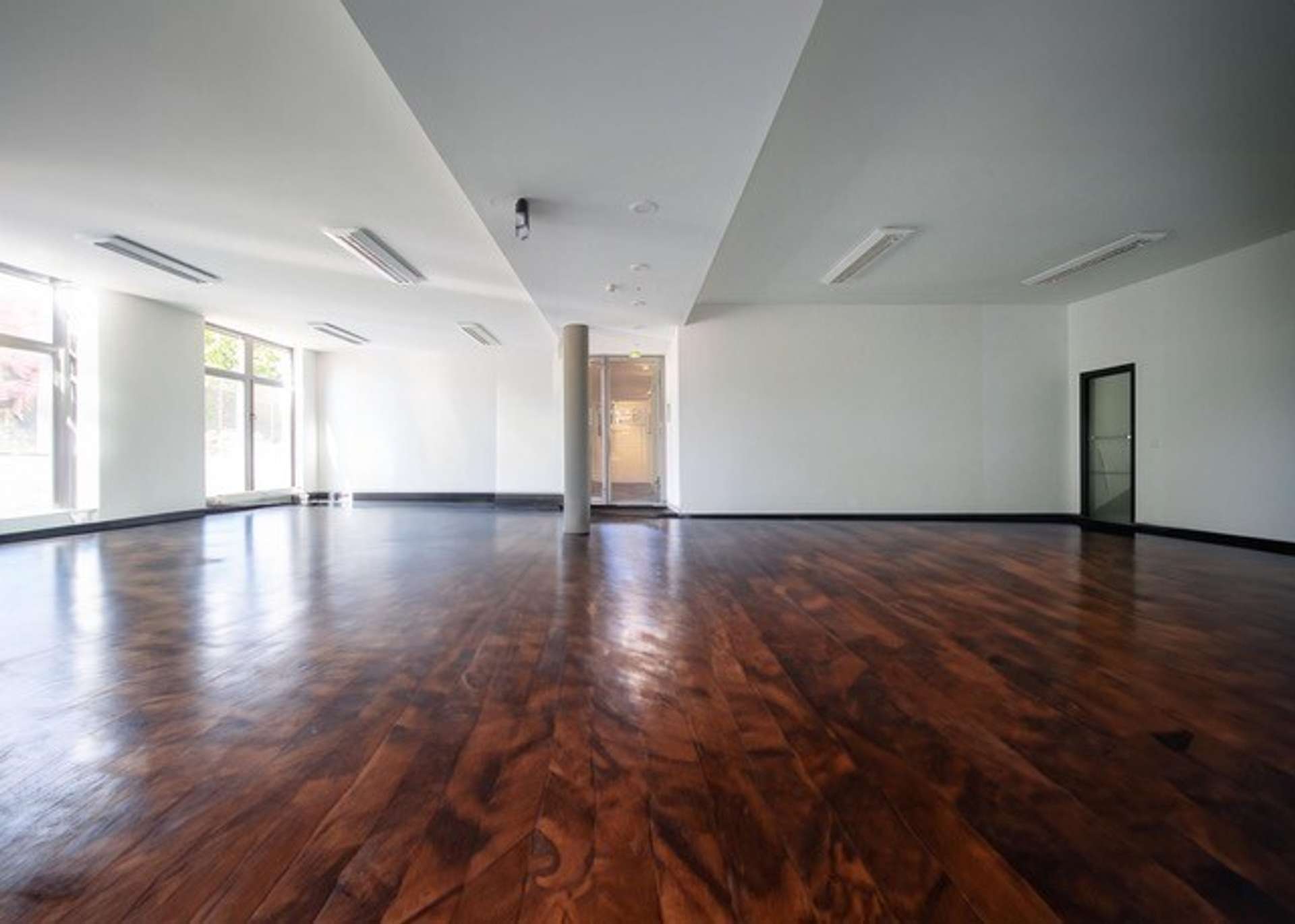 Thumbnail-Büro in Stuttgart 19.737,00 € 774 m²