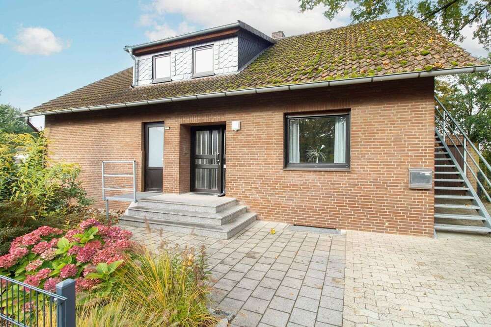 Thumbnail-Haus zum Kaufen in Walsrode 378.000,00 € 181.13 m²