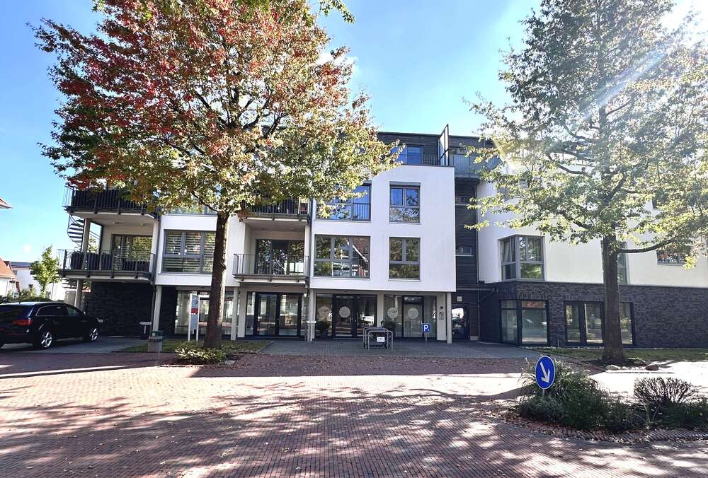 Thumbnail-Einzelhandel in Bad Zwischenahn 1.150,00 € 138 m²