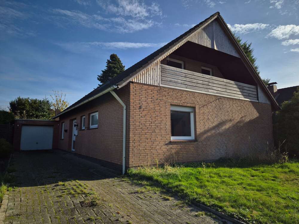 Thumbnail-Haus zum Mieten in Westerstede 950,00 € 108 m²