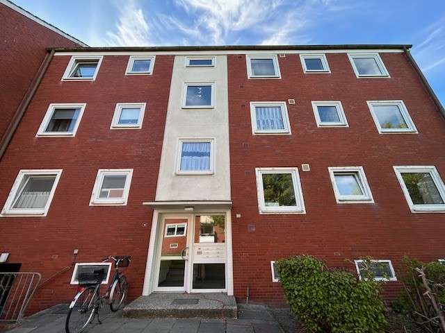 Thumbnail-Wohnung zum Mieten in Varel 599,00 € 73.42 m²