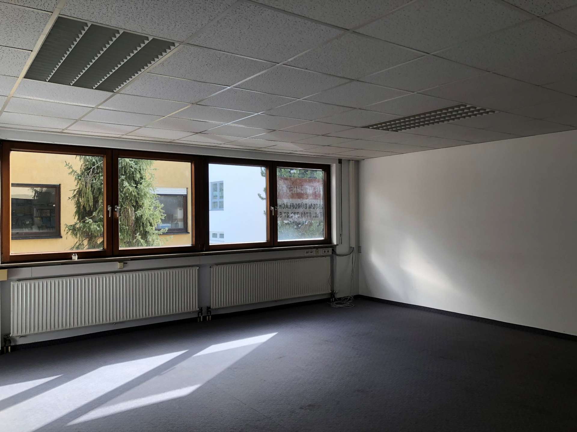 Thumbnail-Büro in Stuttgart 1.950,00 € 250 m²