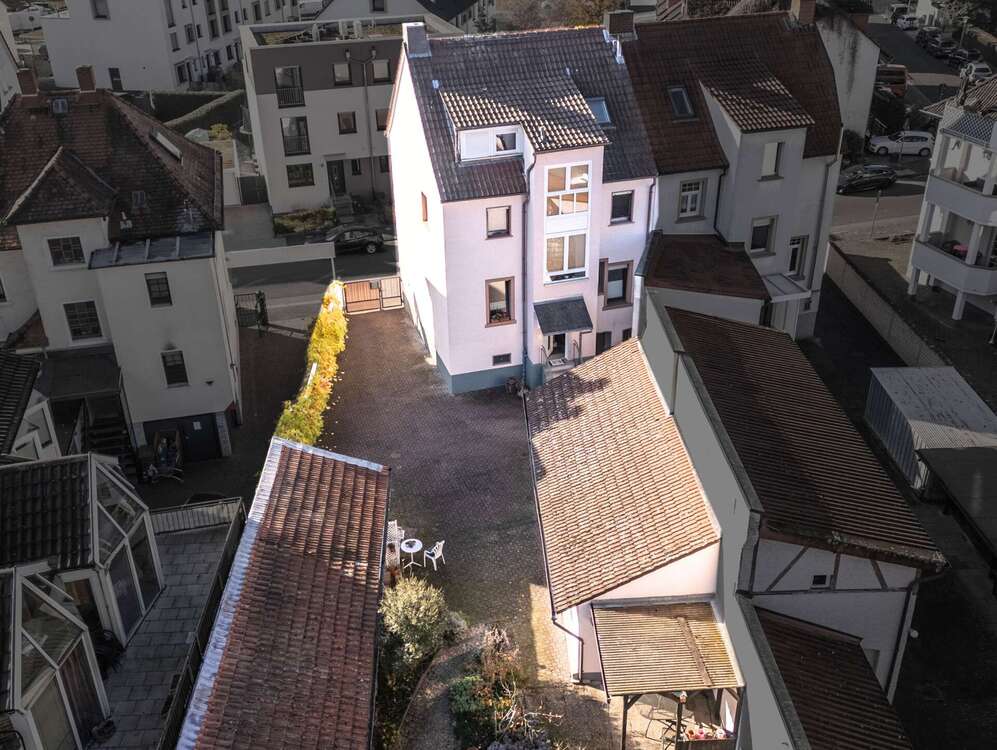 Thumbnail-Haus zum Kaufen in Obertshausen 617.000,00 € 170 m²