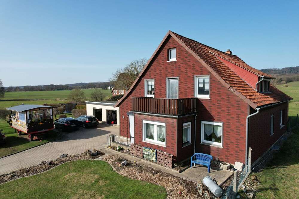 Thumbnail-Haus zum Kaufen in Auetal Kathrinhagen 188.000,00 € 228 m²