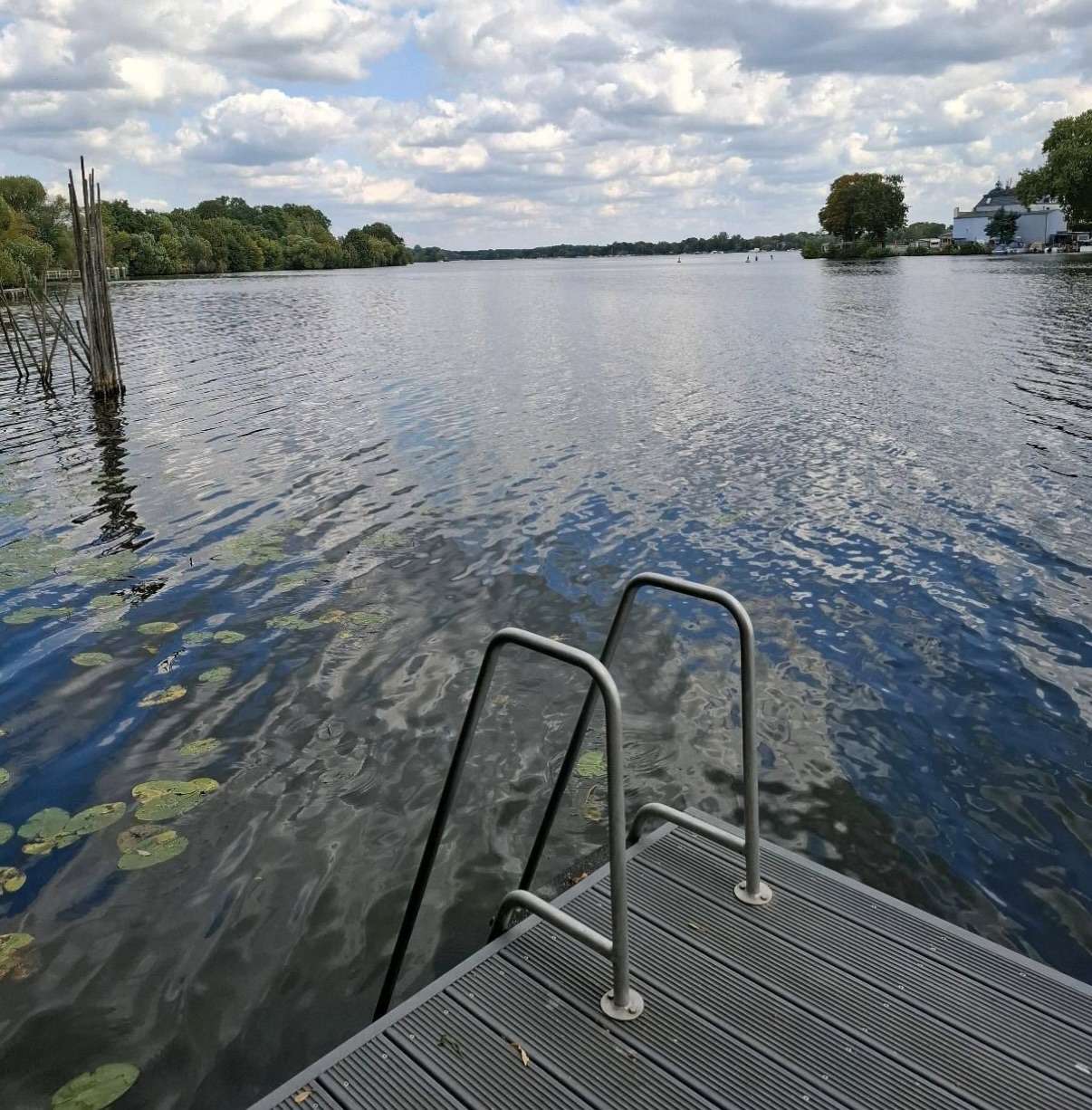 Thumbnail-Haus zum Kaufen in Hennigsdorf 1.350.000,00 € 244 m²