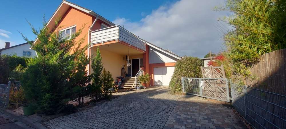 Thumbnail-Haus zum Kaufen in Karlsbad Obermutschelbach 580.000,00 € 181.12 m²