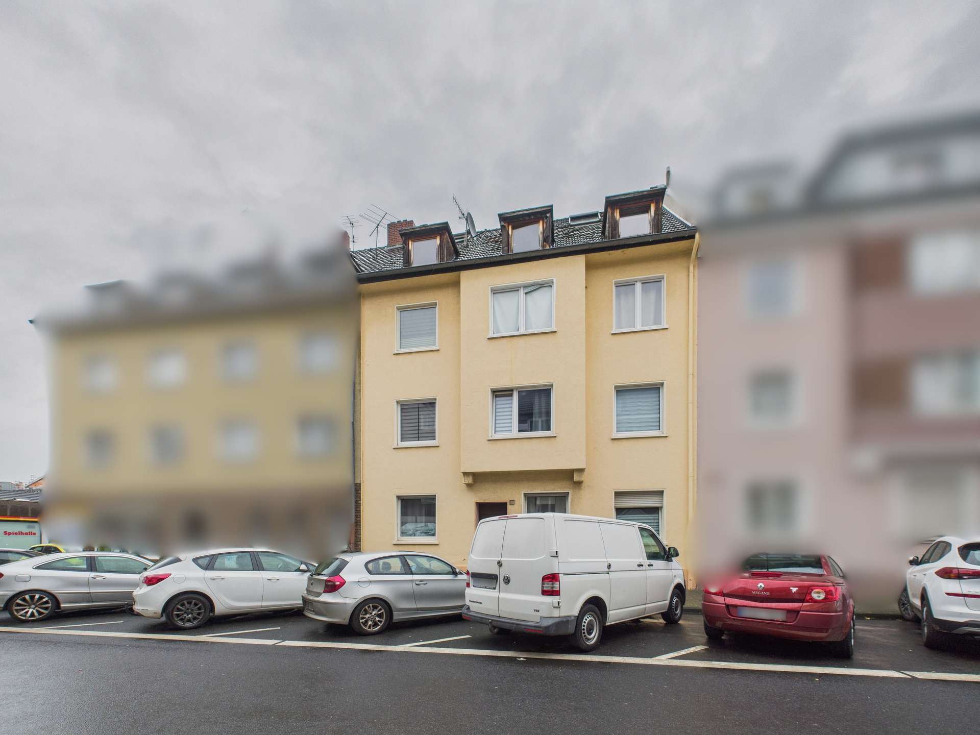 Thumbnail-Haus zum Kaufen in Köln 1.300.000,00 € 379 m²