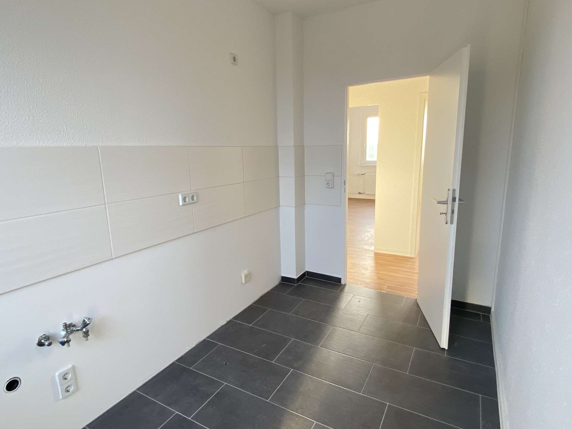 Thumbnail-Wohnung zum Mieten in Altenburg 371,30 € 74.26 m²