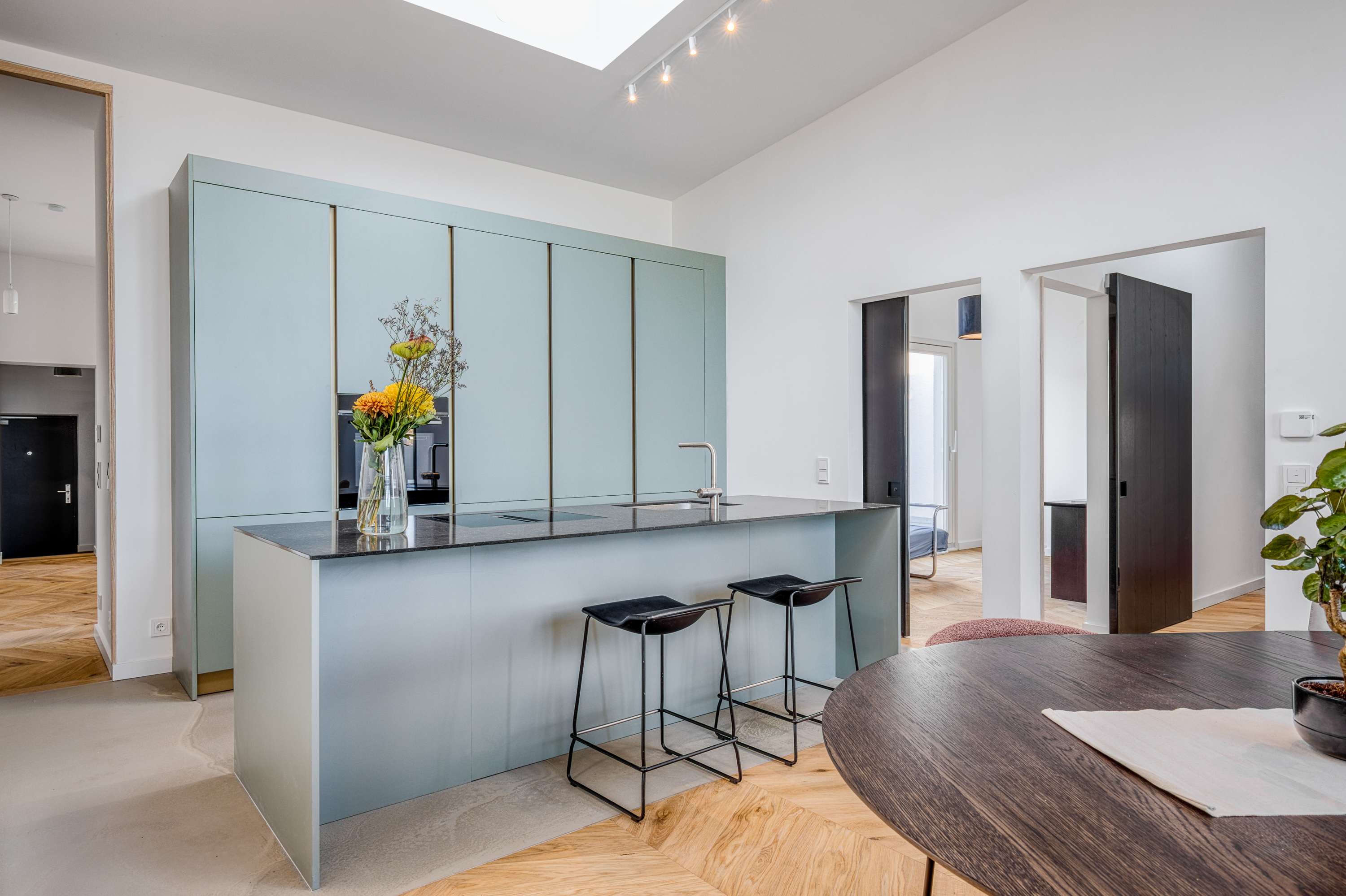 Thumbnail-Wohnung zum Mieten in Berlin 3.900,00 € 130 m²