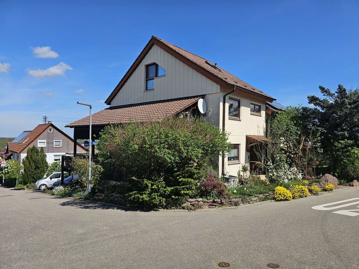 Thumbnail-Haus zum Kaufen in Neuenbürg-Arnbach 409.000,00 € 127.25 m²
