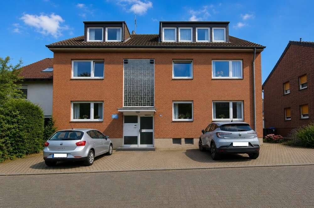 Thumbnail-Haus zum Kaufen in Hürth 1.050.000,00 € 390.59 m²