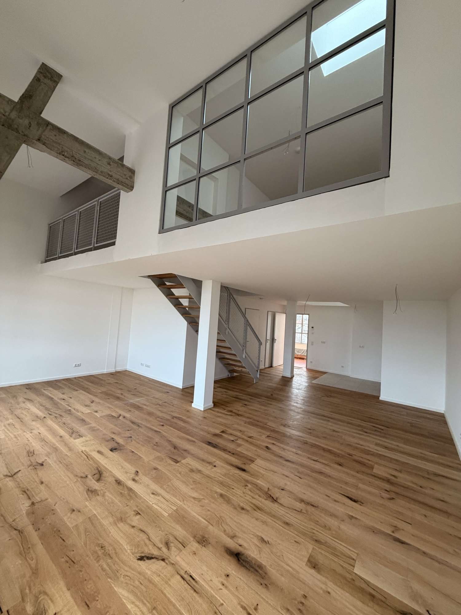 Thumbnail-Wohnung zum Mieten in Duisburg 1.835,00 € 126.43 m²