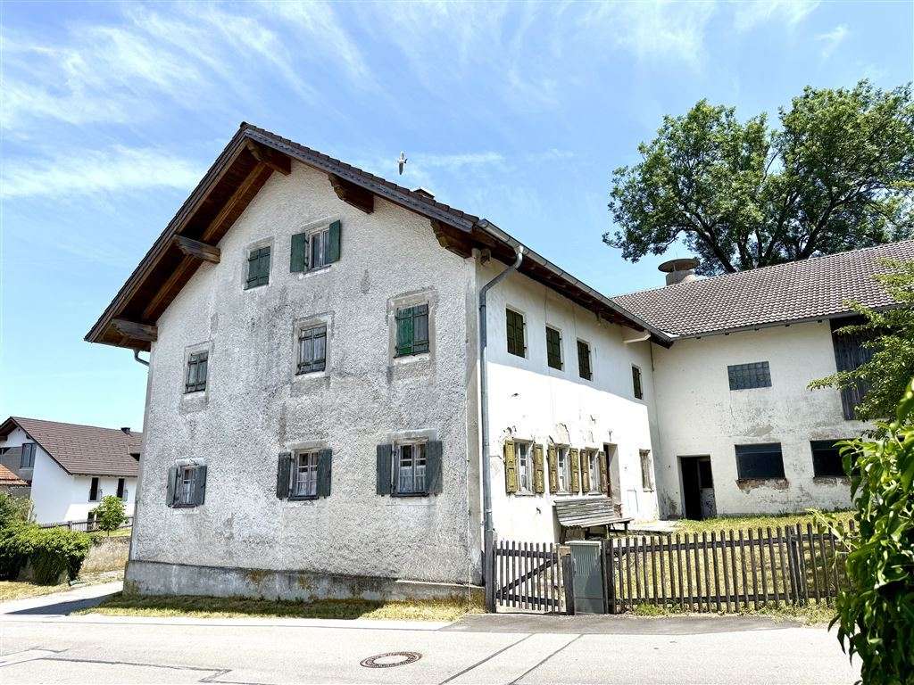 Thumbnail-Haus zum Kaufen in Huglfing 1.190.000,00 € 160 m²