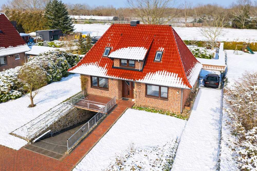 Thumbnail-Haus zum Kaufen in Westerstede Moorburg 299.000,00 € 127 m²