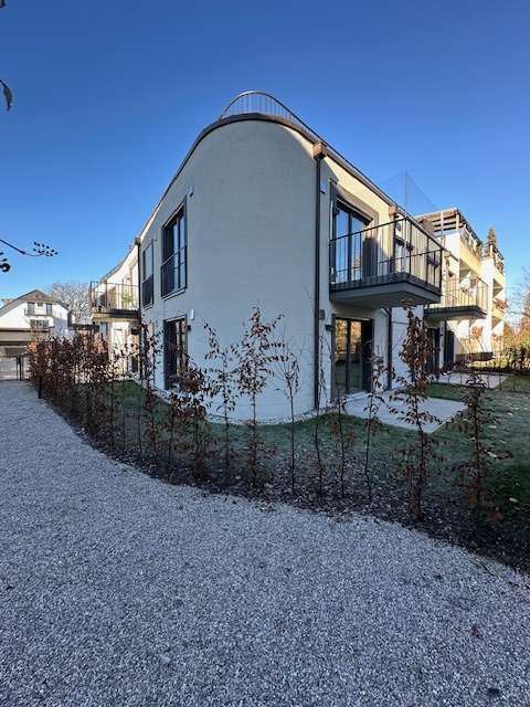 Thumbnail-Wohnung zum Mieten in München 2.100,00 € 68.8 m²