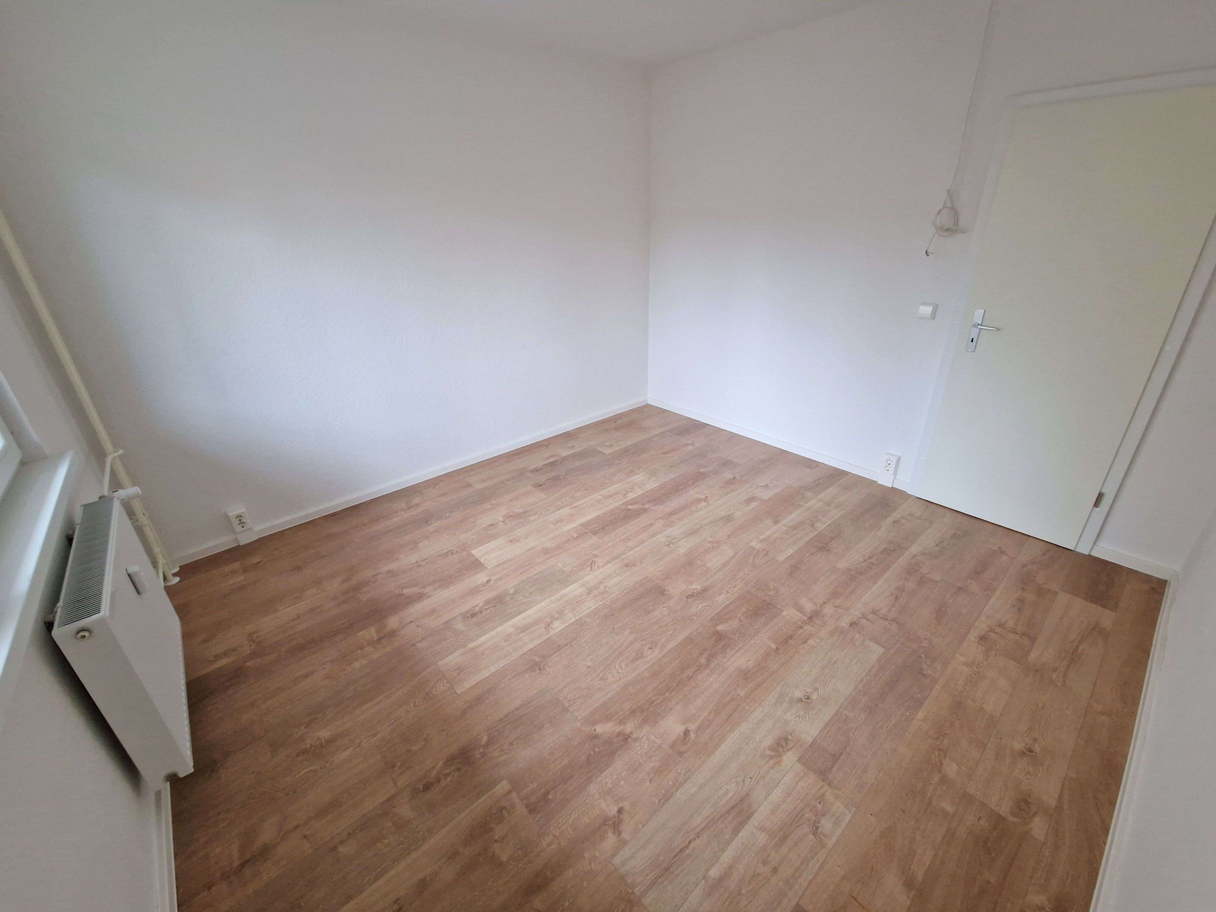 Thumbnail-Wohnung zum Mieten in Halle 360,00 € 43 m²