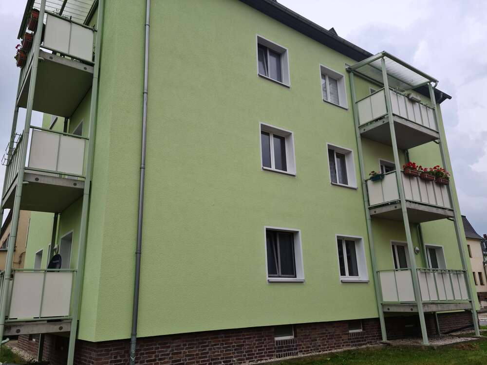 Thumbnail-Wohnung zum Mieten in Limbach-Oberfrohna 400,00 € 65 m²
