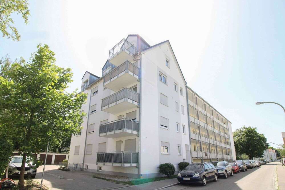 Thumbnail-Wohnung zum Kaufen in Augsburg 289.000,00 € 53.08 m²