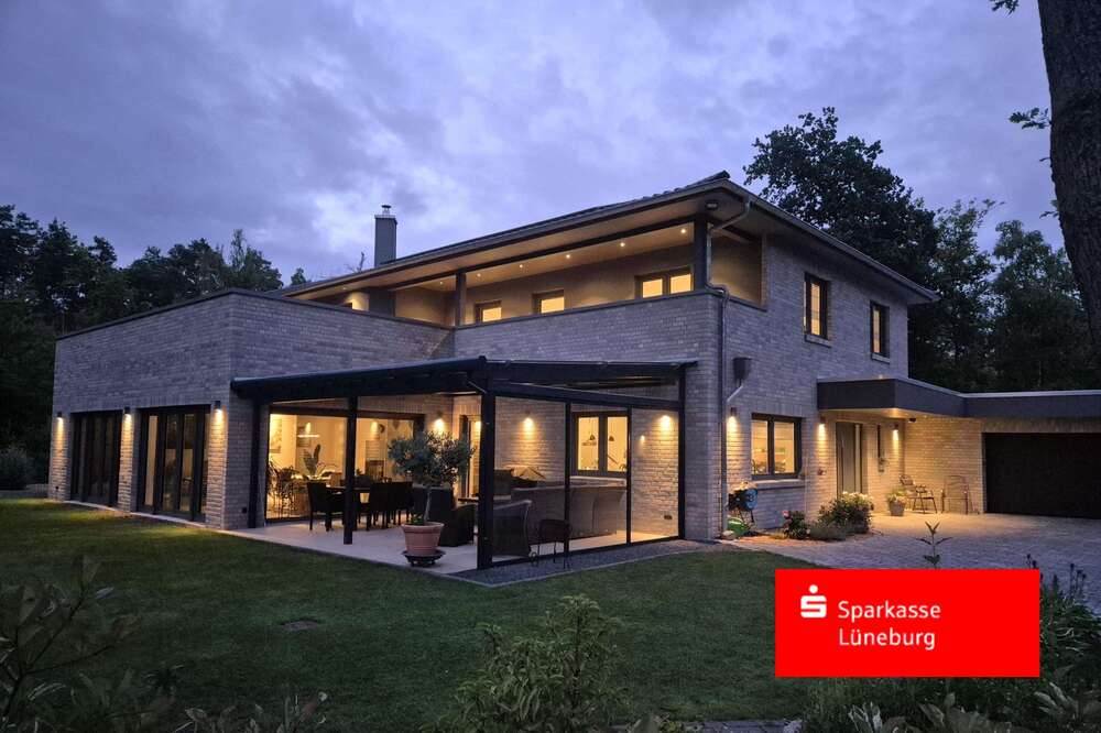 Thumbnail-Haus zum Kaufen in Adendorf 1.739.500,00 € 339.7 m²