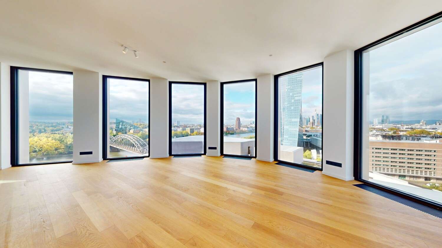 Thumbnail-Wohnung zum Mieten in Frankfurt am Main 3.895,00 € 117.74 m²