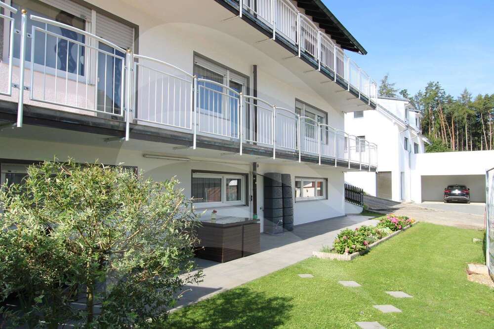 Thumbnail-Haus zum Kaufen in Altdorf-Pfettrach 899.800,00 € 340 m²