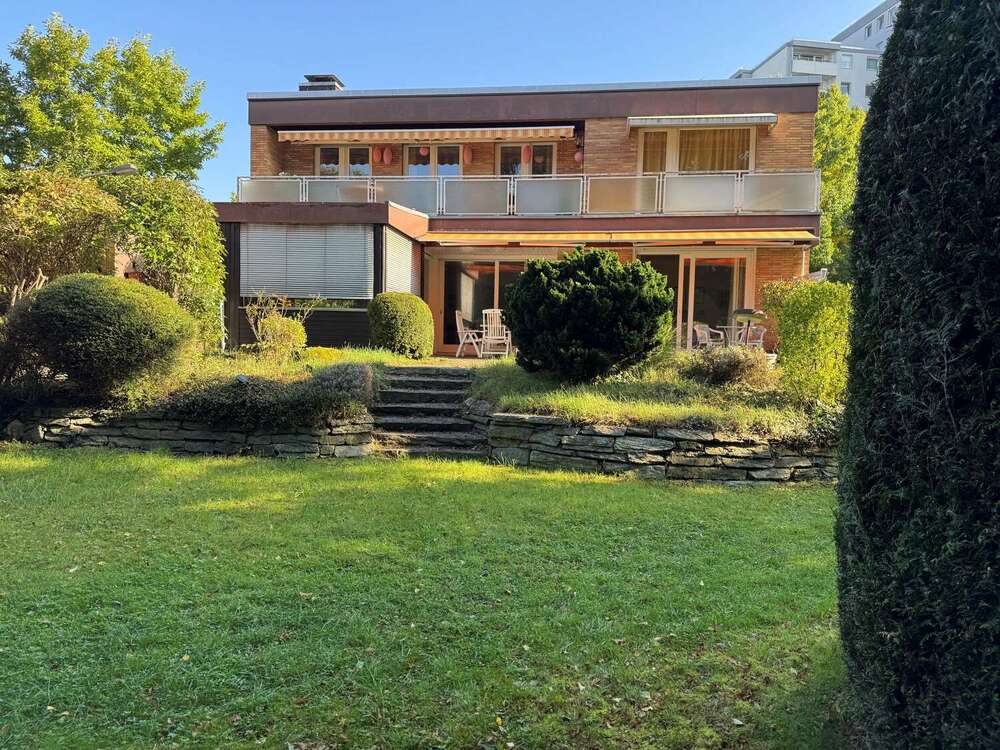 Thumbnail-Haus zum Kaufen in Frankfurt am Main 825.000,00 € 254 m²