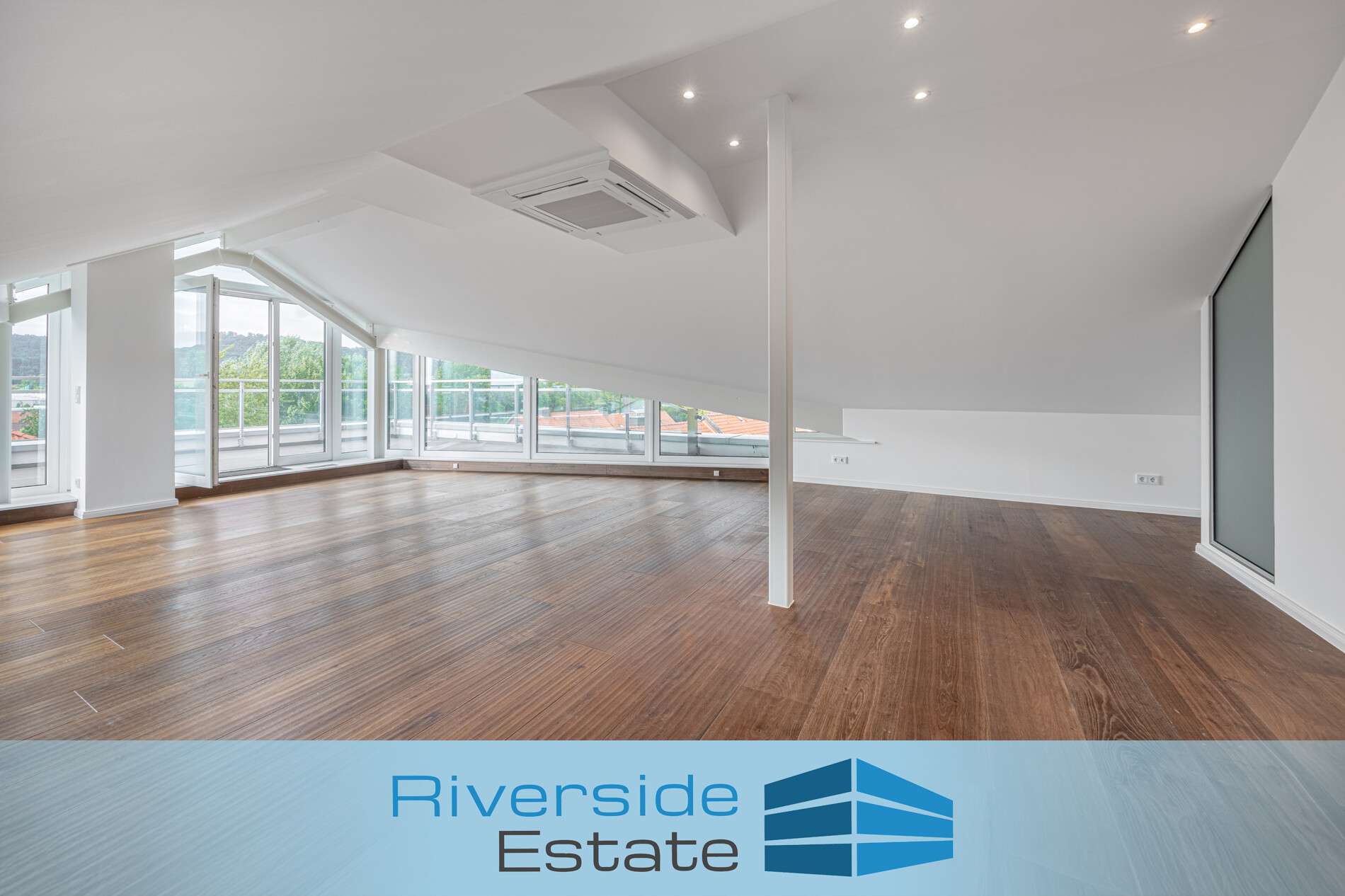 Thumbnail-Wohnung zum Mieten in Hameln 2.090,00 € 196 m²