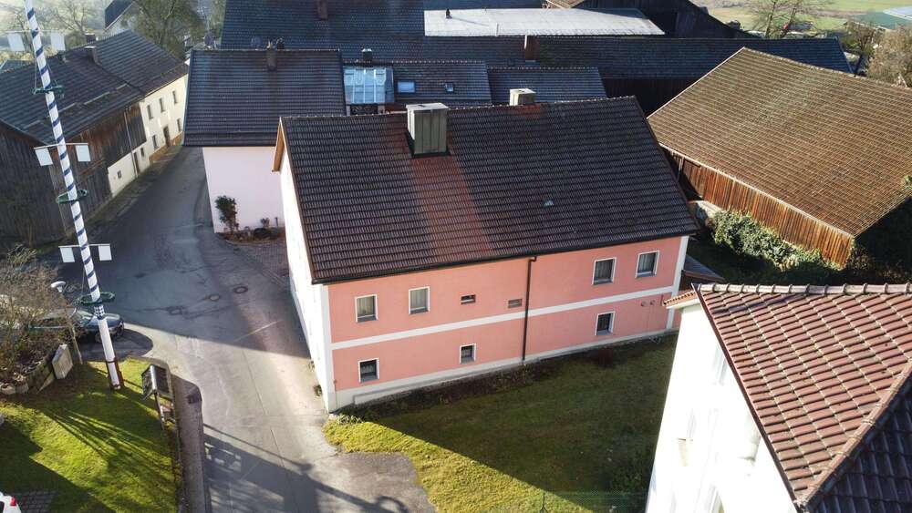 Thumbnail-Haus zum Kaufen in Röhrnbach 375.000,00 € 238 m²