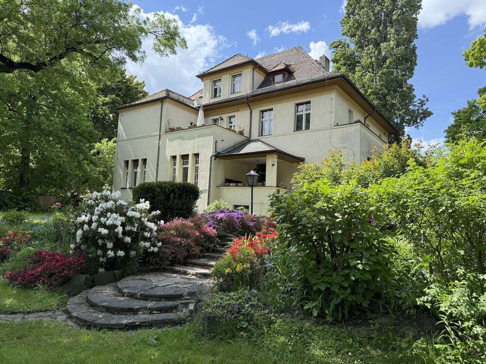 Thumbnail-Haus zum Kaufen in Leipzig 1.590.000,00 € 340 m²