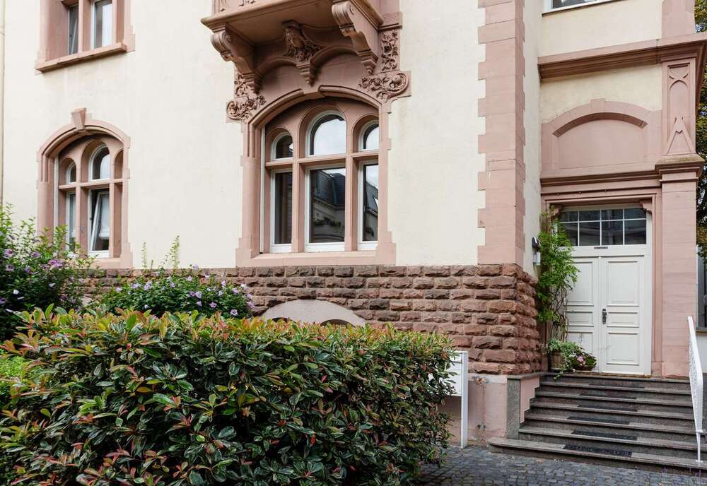 Thumbnail-Wohnung zum Kaufen in Frankfurt 2.500.000,00 € 250 m²