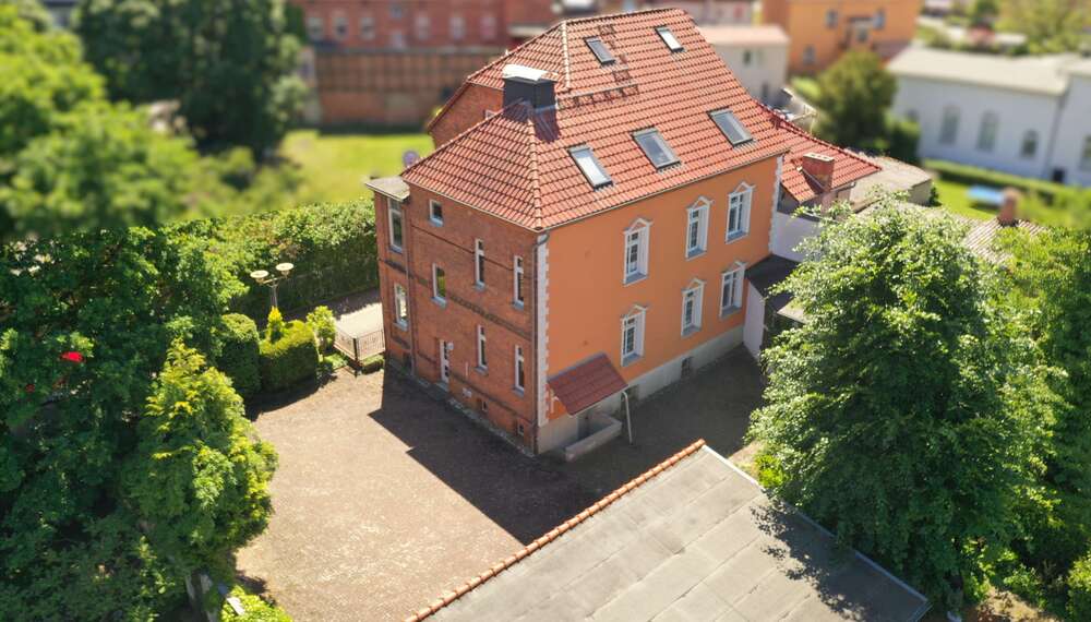 Thumbnail-Haus zum Kaufen in Gardelegen 300.000,00 € 287.4 m²